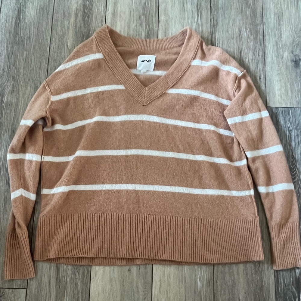 Arie sweater